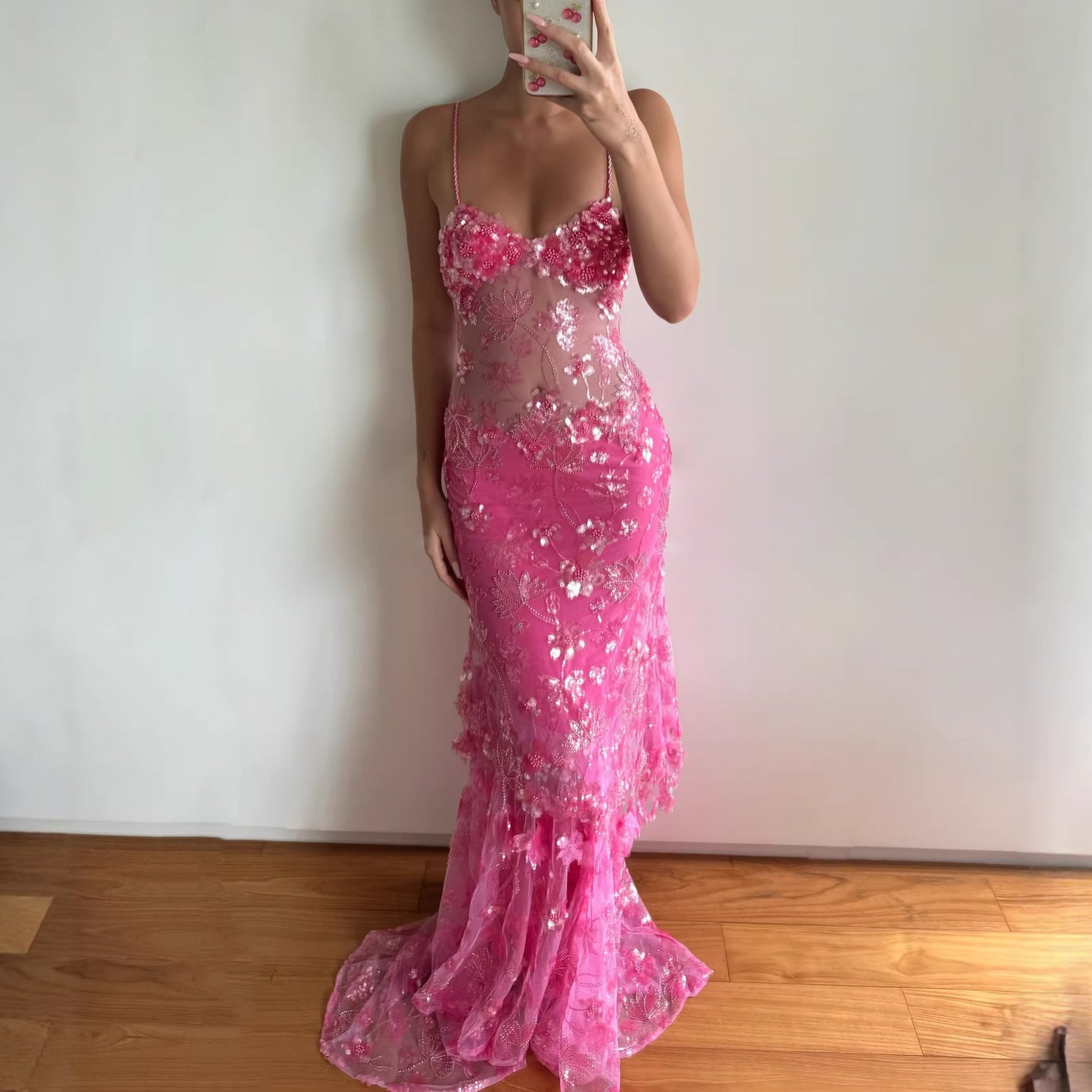 Durchsichtiges Kleid