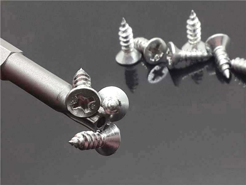 Plum Blossom Magnetischer Bohrschrauber – Bild 2 | LuxeStyle