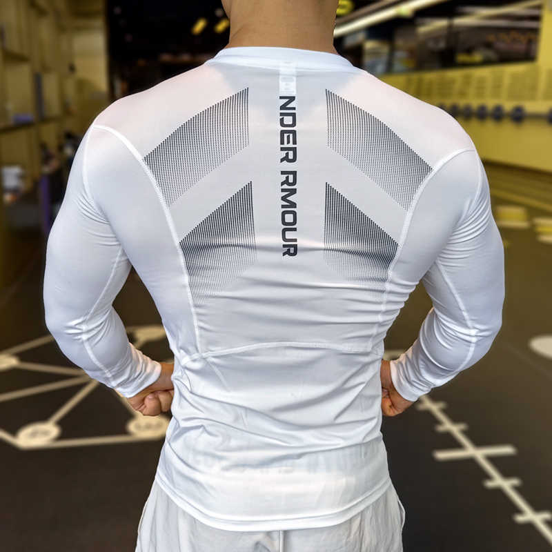 Sportshirt mit Streifen für Fitness | LuxeStyle