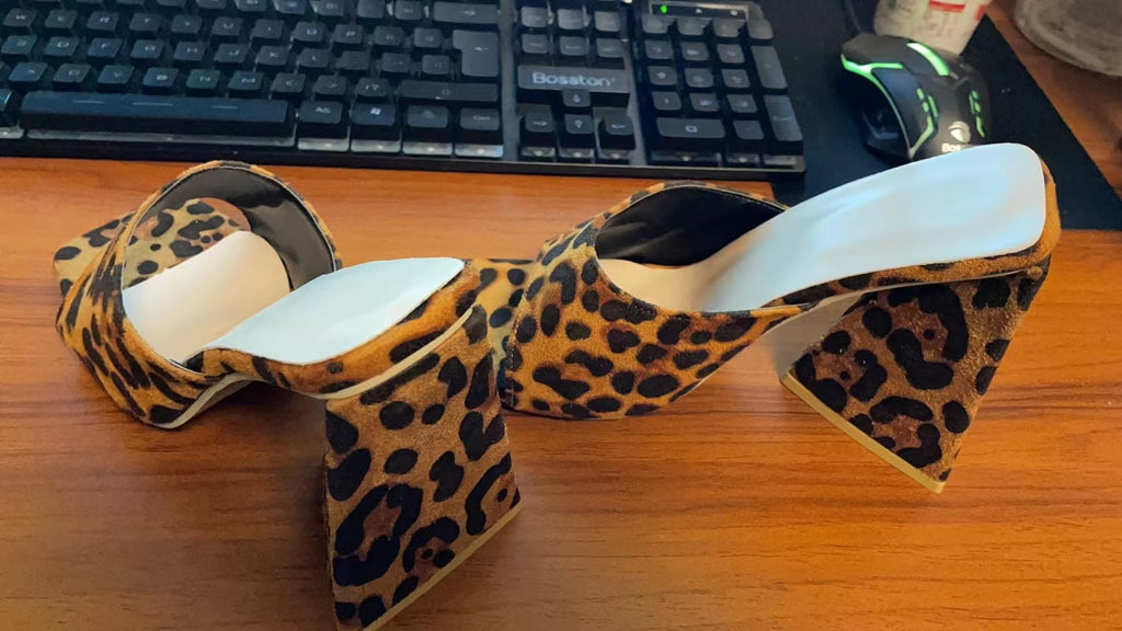 Sandalen mit quadratischem Zehenkopf und dicker Sohle – Bild 8 | LuxeStyle