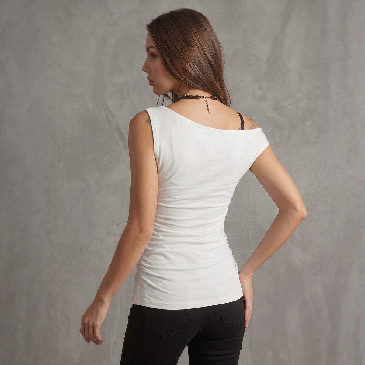 Ärmelloses Off-Shoulder Top mit Lochmuster