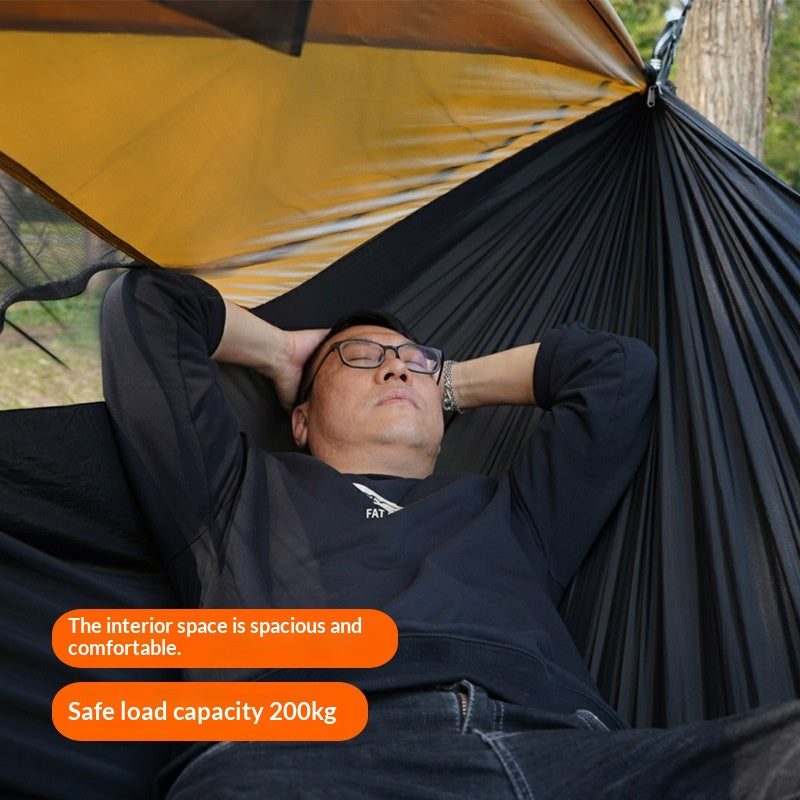 Outdoor-Hängematte mit Sonnenschutz
