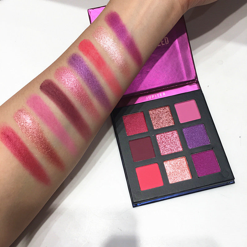 Eyeshadow Palette mit 8 Farben – Bild 7 | LuxeStyle