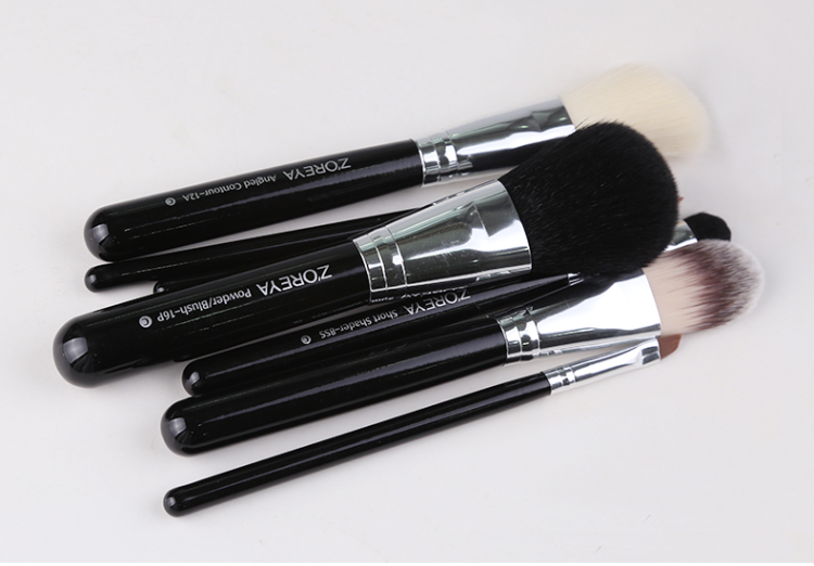 Make-up-Bürsten-Satz – Bild 1 | LuxeStyle