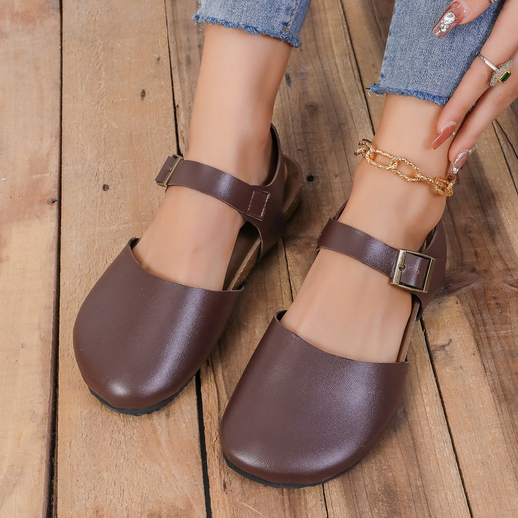 Sandalen mit Zehenkappe und Schnalle – Bild 2 | LuxeStyle