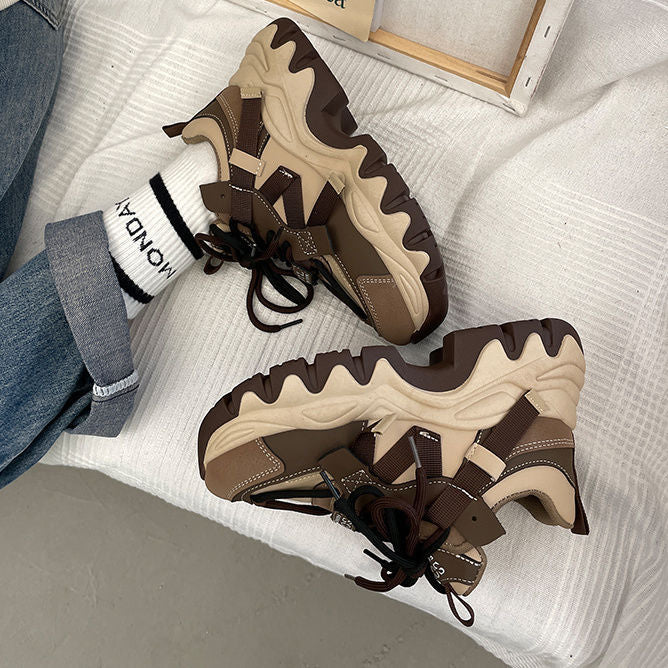Chunky-Sneaker für Damen mit Schnürung