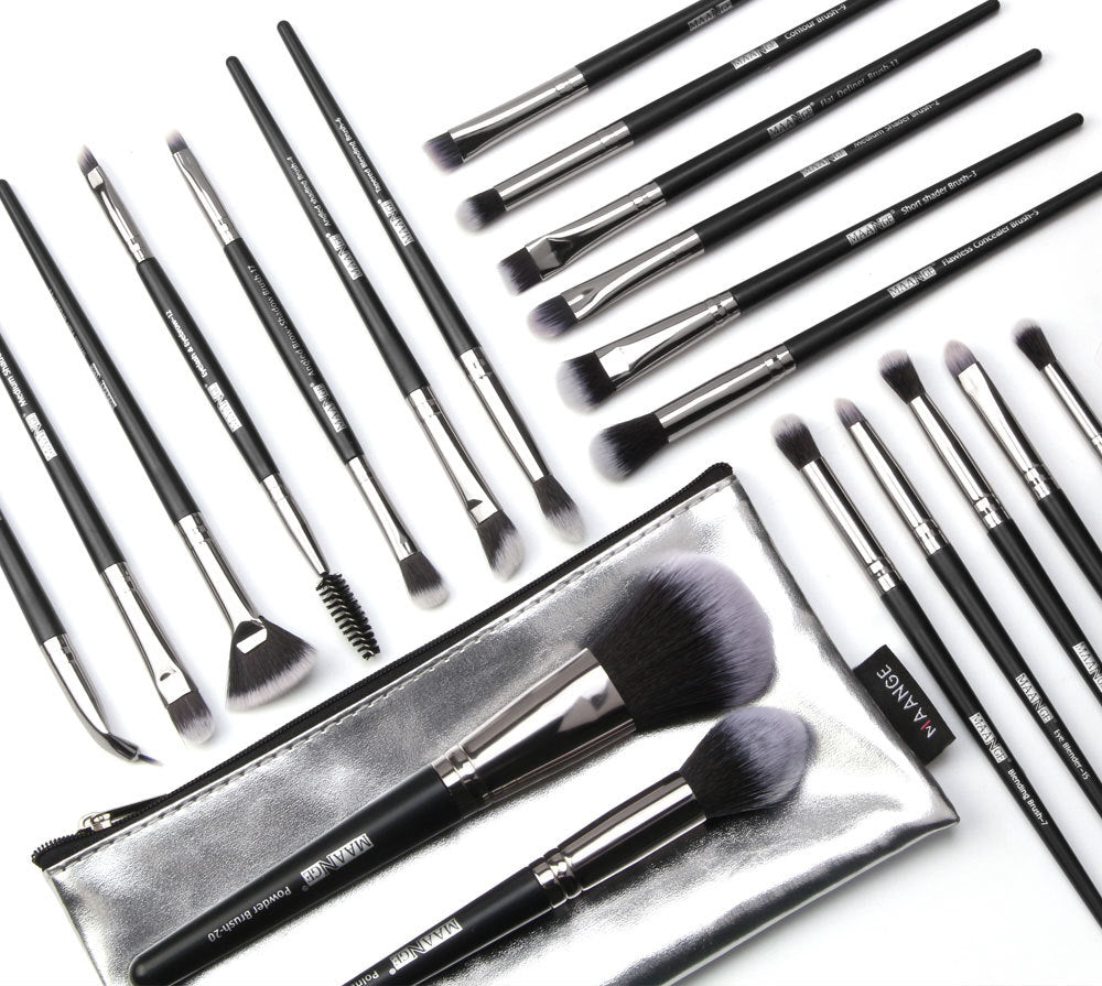 20-teiliges Make-up Pinselset mit Tasche