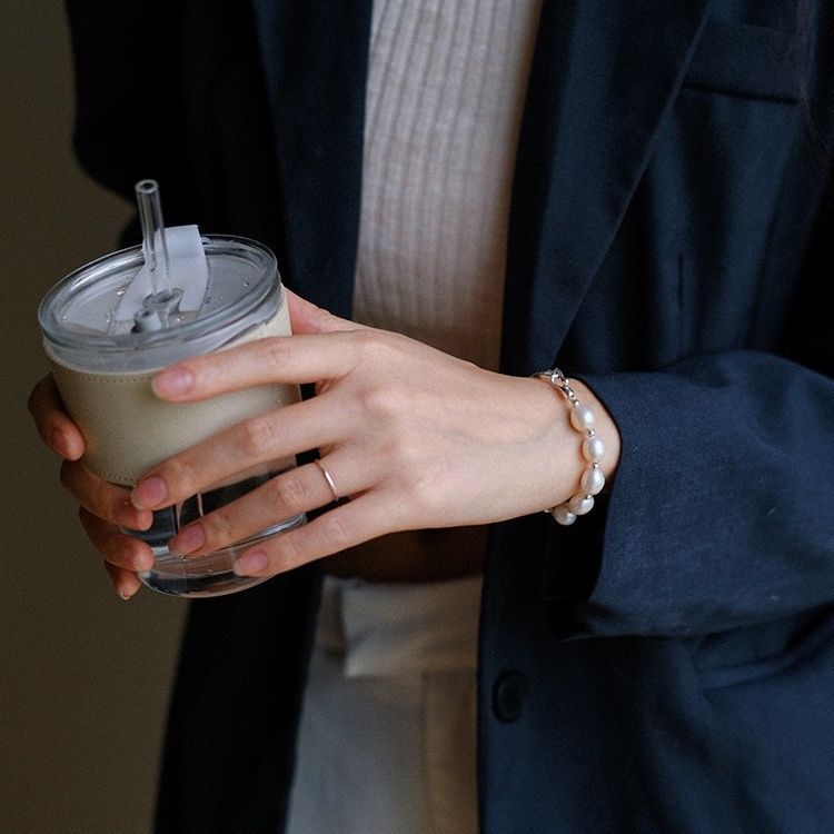 Armband mit Süsswasserperlen und Tiermotiv – Bild 6 | LuxeStyle