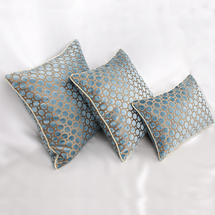 Blau gepunktetes Sofakissen – Bild 2 | LuxeStyle