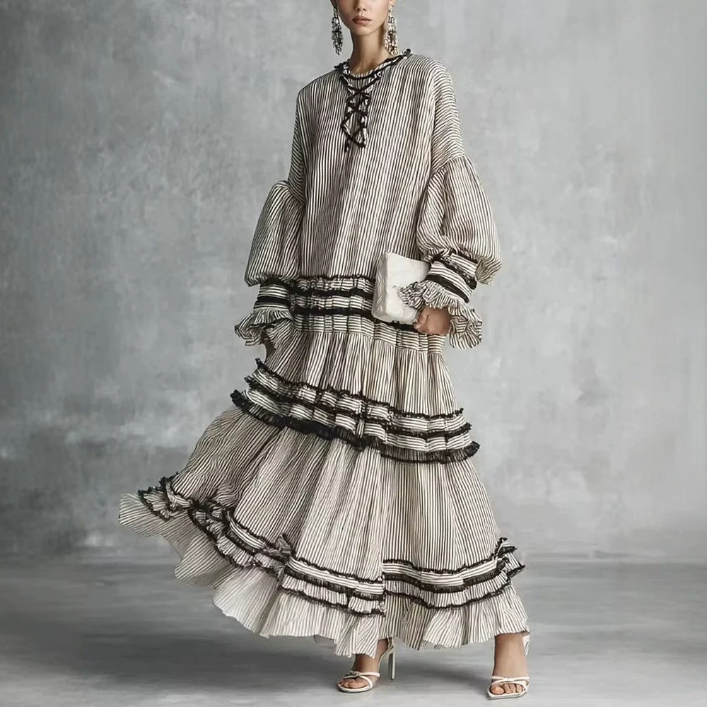 Gestreiftes Kleid
