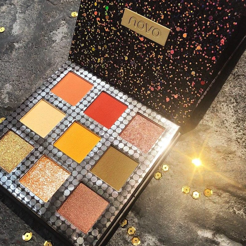 ins Lidschatten-Palette – Bild 1 | LuxeStyle