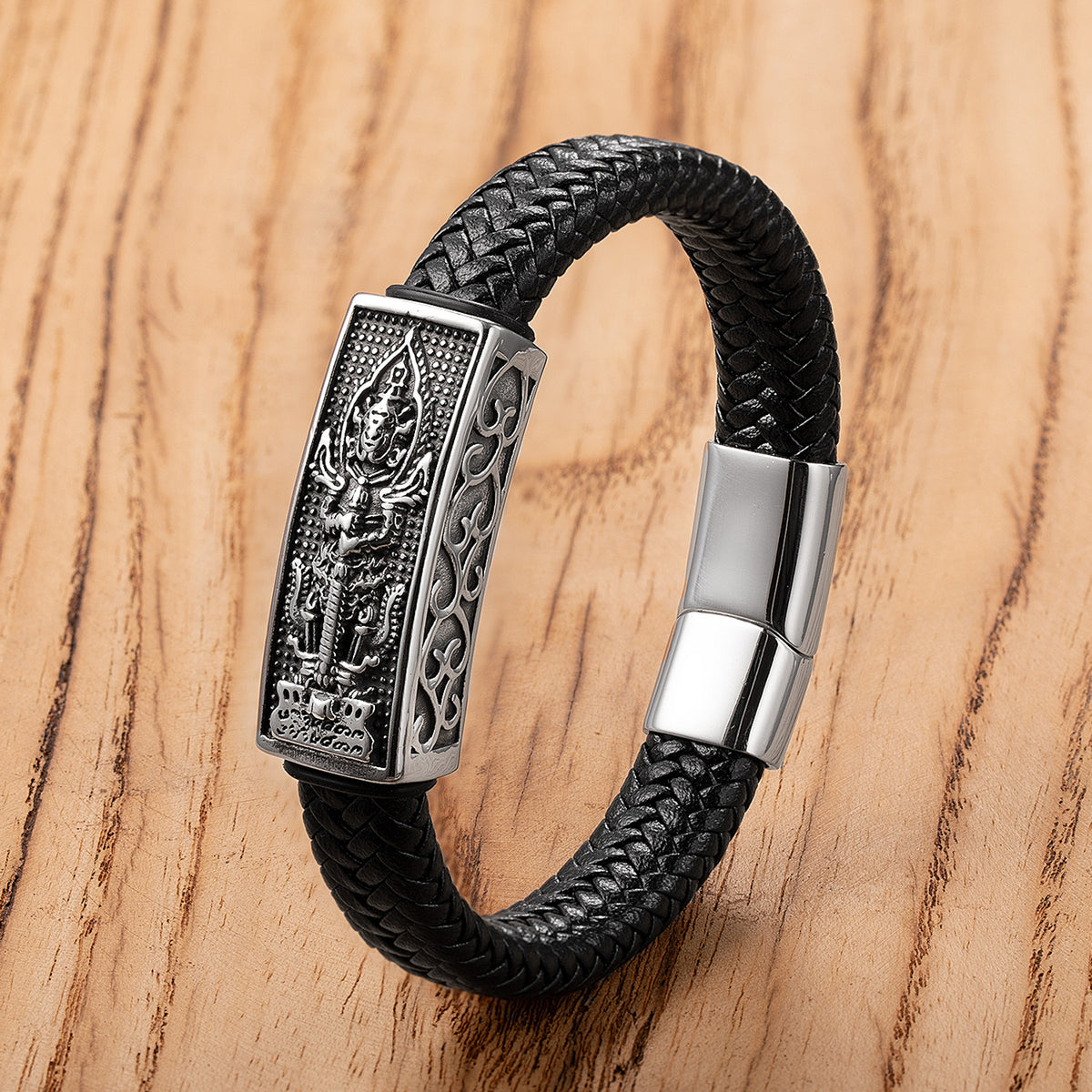 Handgefertigtes Edelstahl-Lederarmband – Bild 3 | LuxeStyle