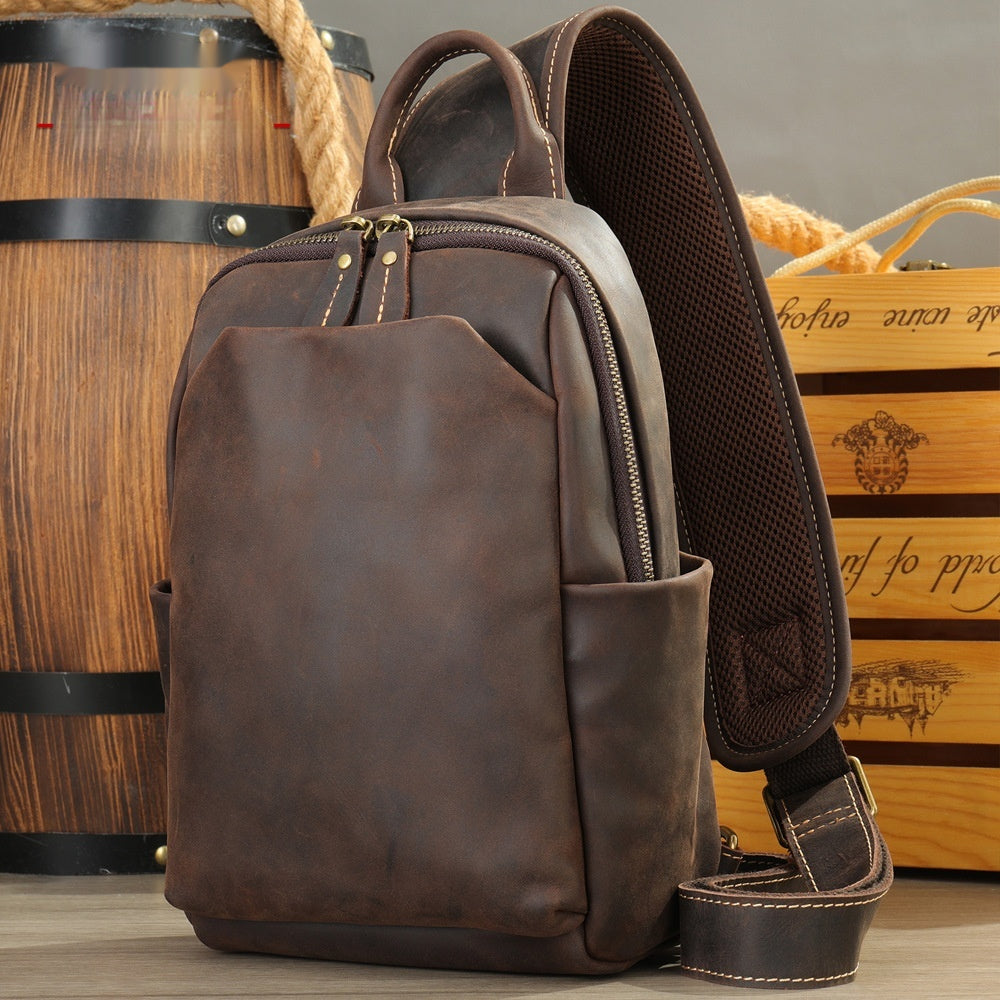Retro-Brusttasche aus Crazy Horse Leder – Ansicht 2