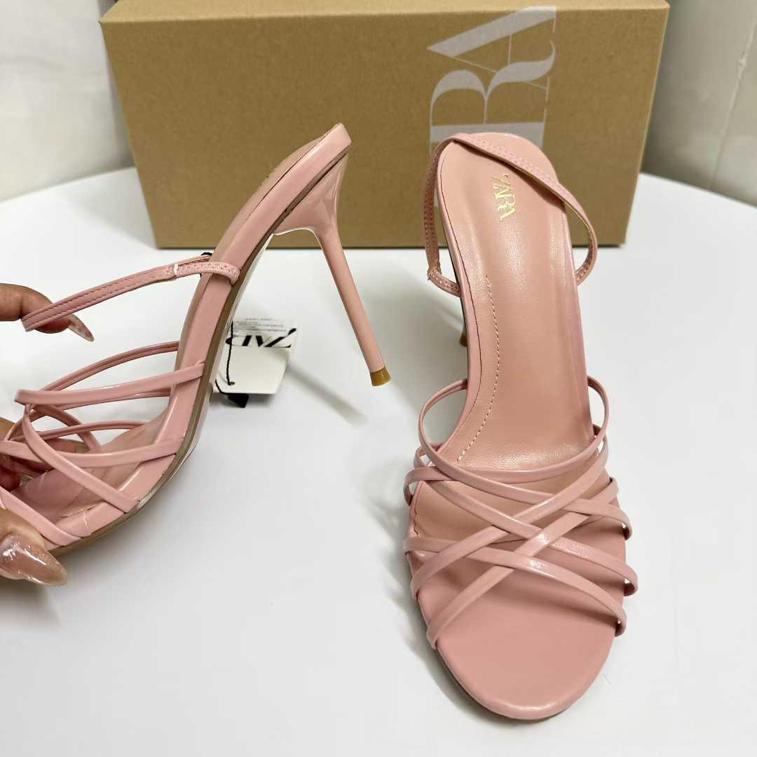 Schwarze High-Heel Sandalen mit Stiletto – Bild 6 | LuxeStyle