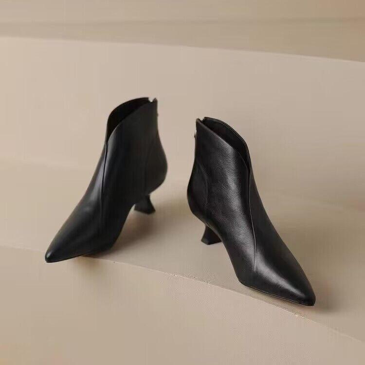 Elegante Ankle Boots mit Kitten-Heel – Bild 8 | LuxeStyle