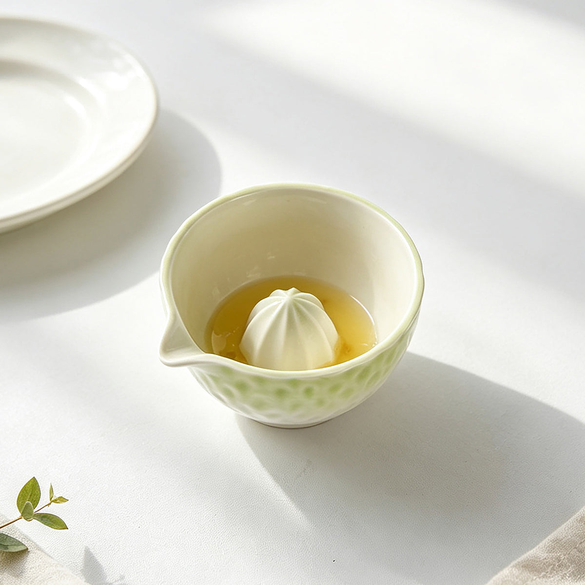 Keramik Matcha Schale mit Zitronenpresse – Bild 12 | LuxeStyle