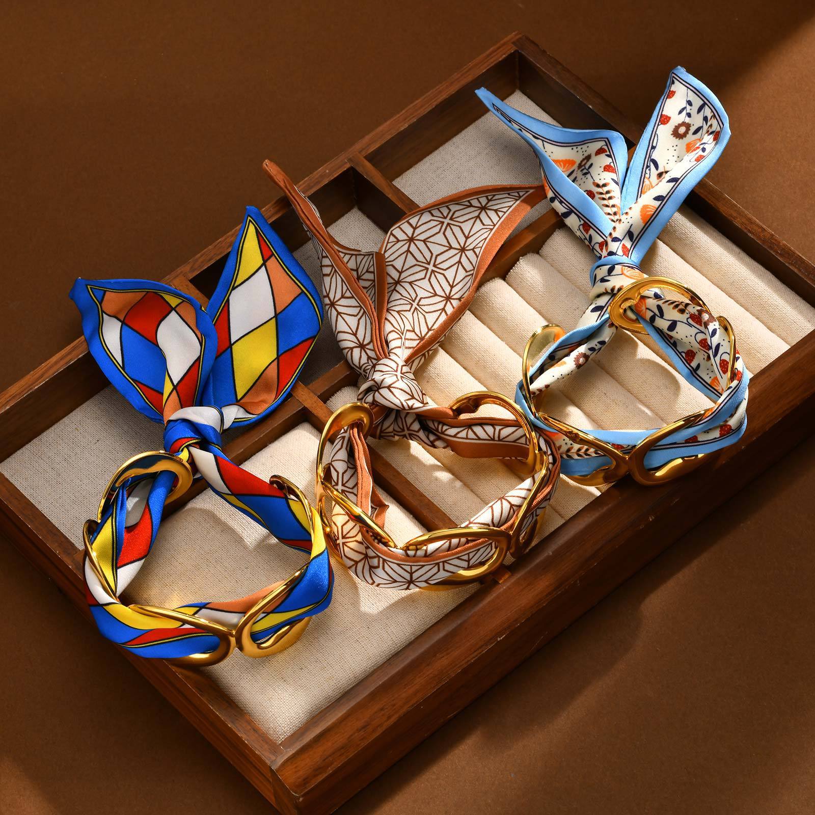 Nordisches Armband mit geometrischem Design