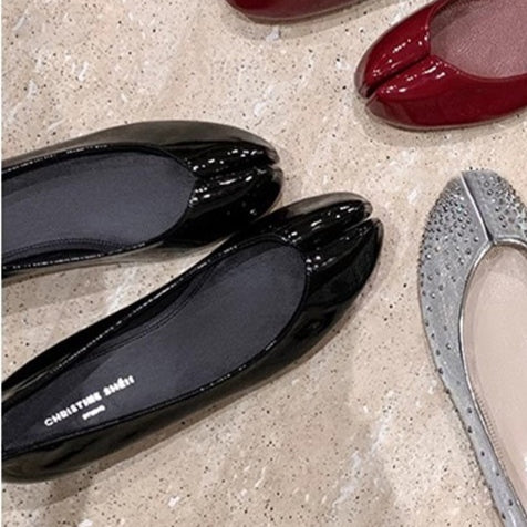 Pumps mit Mesh, Strass & Keilabsatz
