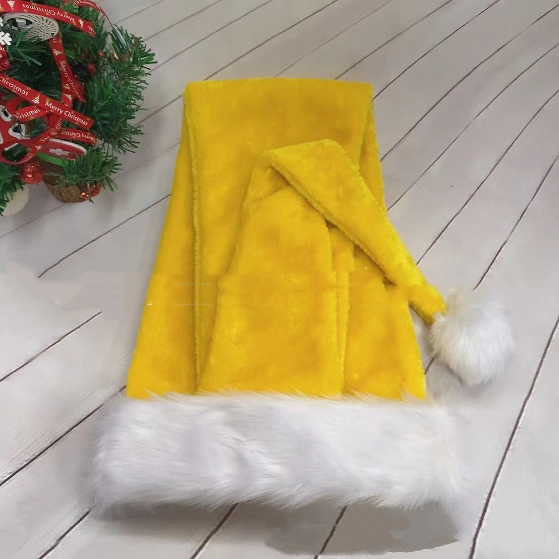 Weisser Weihnachtsmann-Hut aus Plüsch – Bild 11 | LuxeStyle