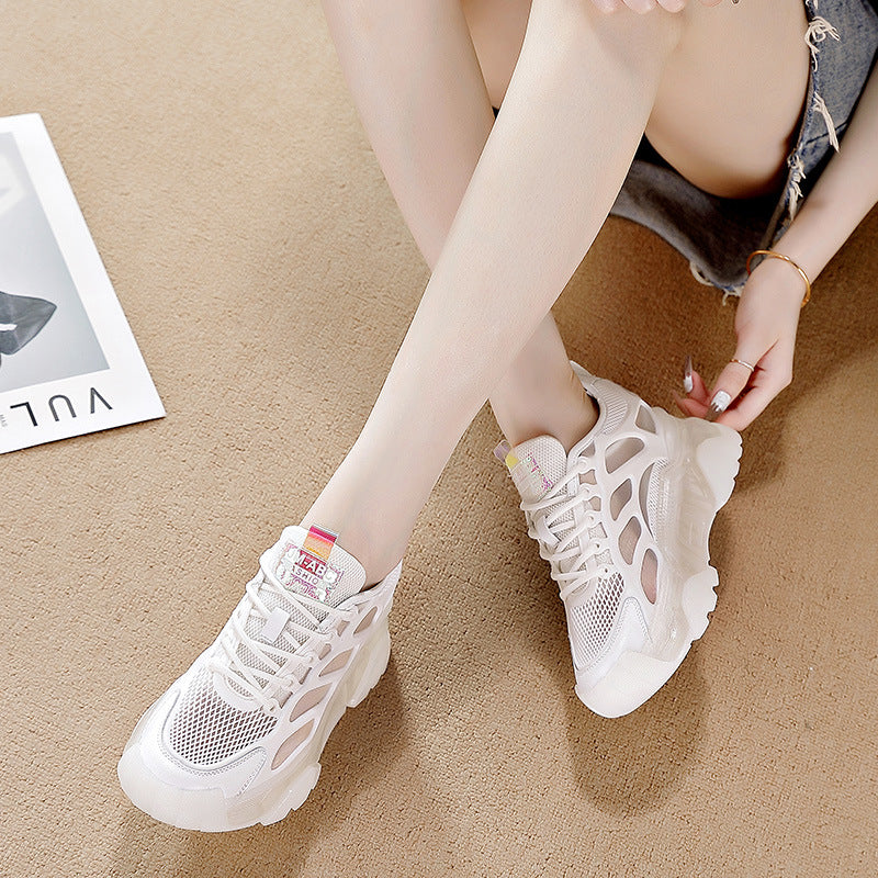 Atmungsaktive Freizeitschuhe mit Absatzerhöhung – Bild 2 | LuxeStyle