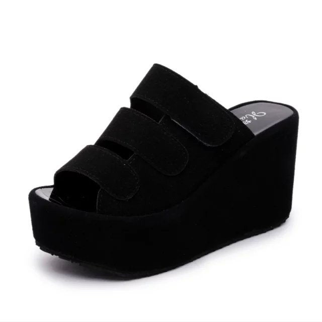 Keilsandalen mit Klettverschluss