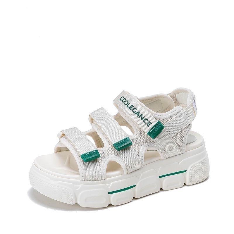 Flache sportliche Plattform-Sandalen – Bild 7 | LuxeStyle