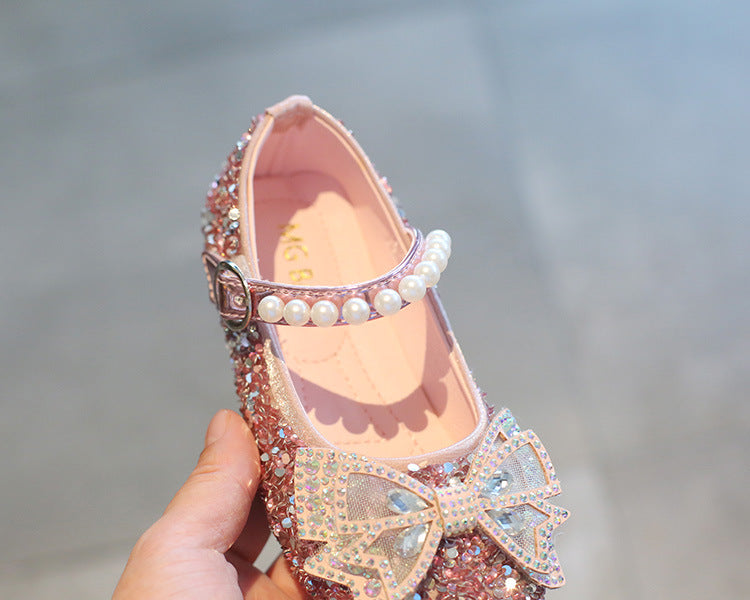 Prinzessin-Schuh mit Bogenknopf – Bild 7 | LuxeStyle
