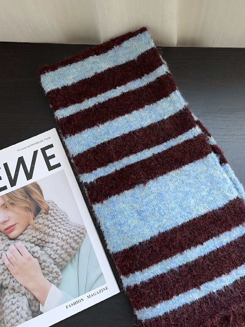 Strickschal mit Streifen – Bild 5 | LuxeStyle