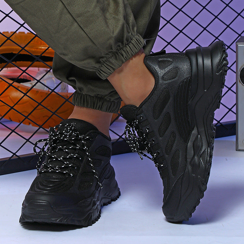 Bequemer Sneaker mit dicker Sohle