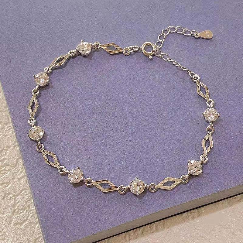 Diamant Armband mit geometrischem Muster – Bild 2 | LuxeStyle