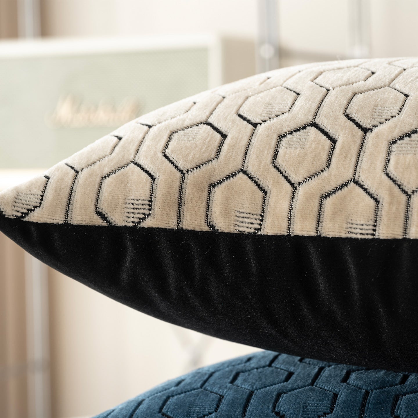 Nordische Kissenhülle mit Geometrischem Muster