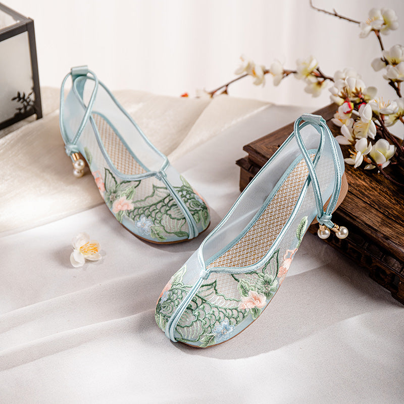 Bestickte Mesh Flats im Hanfu-Stil