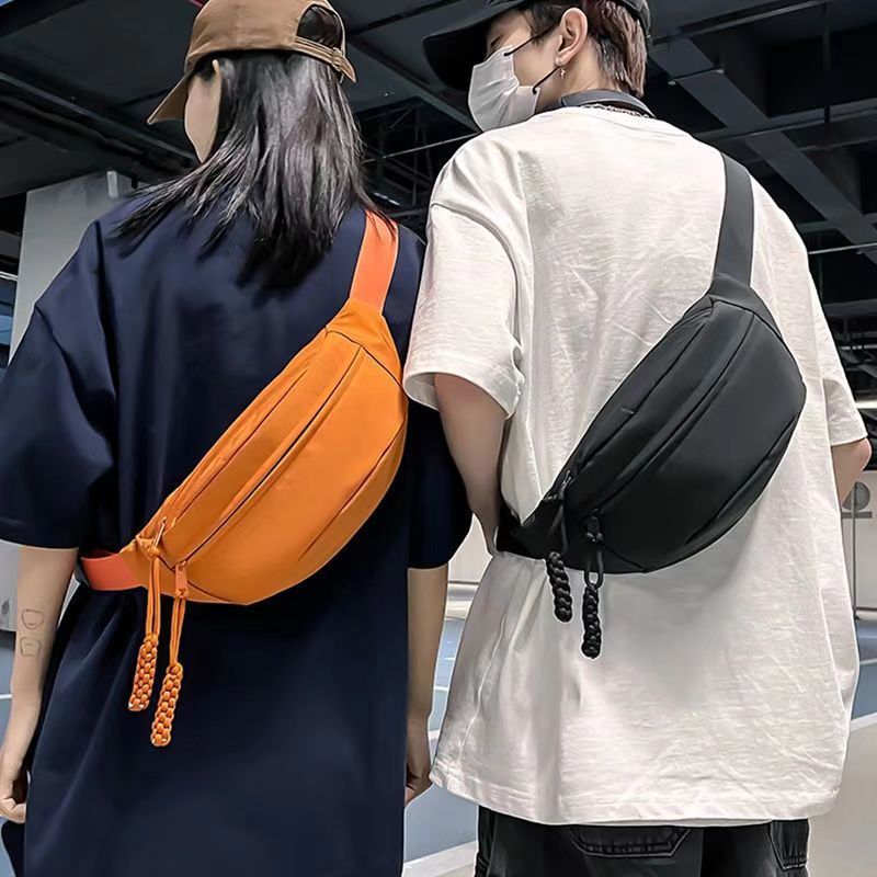 Kleine Crossbody Tasche für Herren – Bild 4 | LuxeStyle