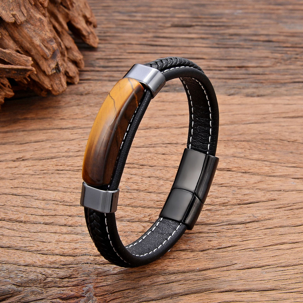 Geometrisches Lederarmband – Bild 1 | LuxeStyle