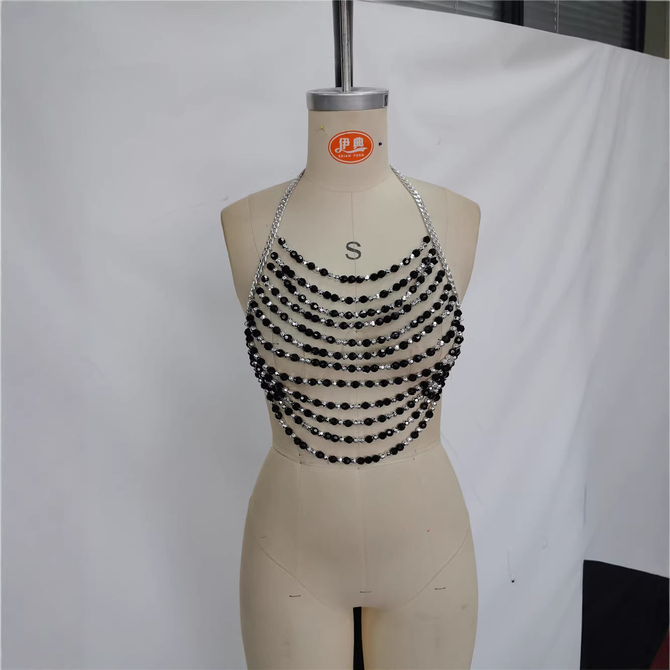 Perlen-BH-Kette im Resort-Stil
