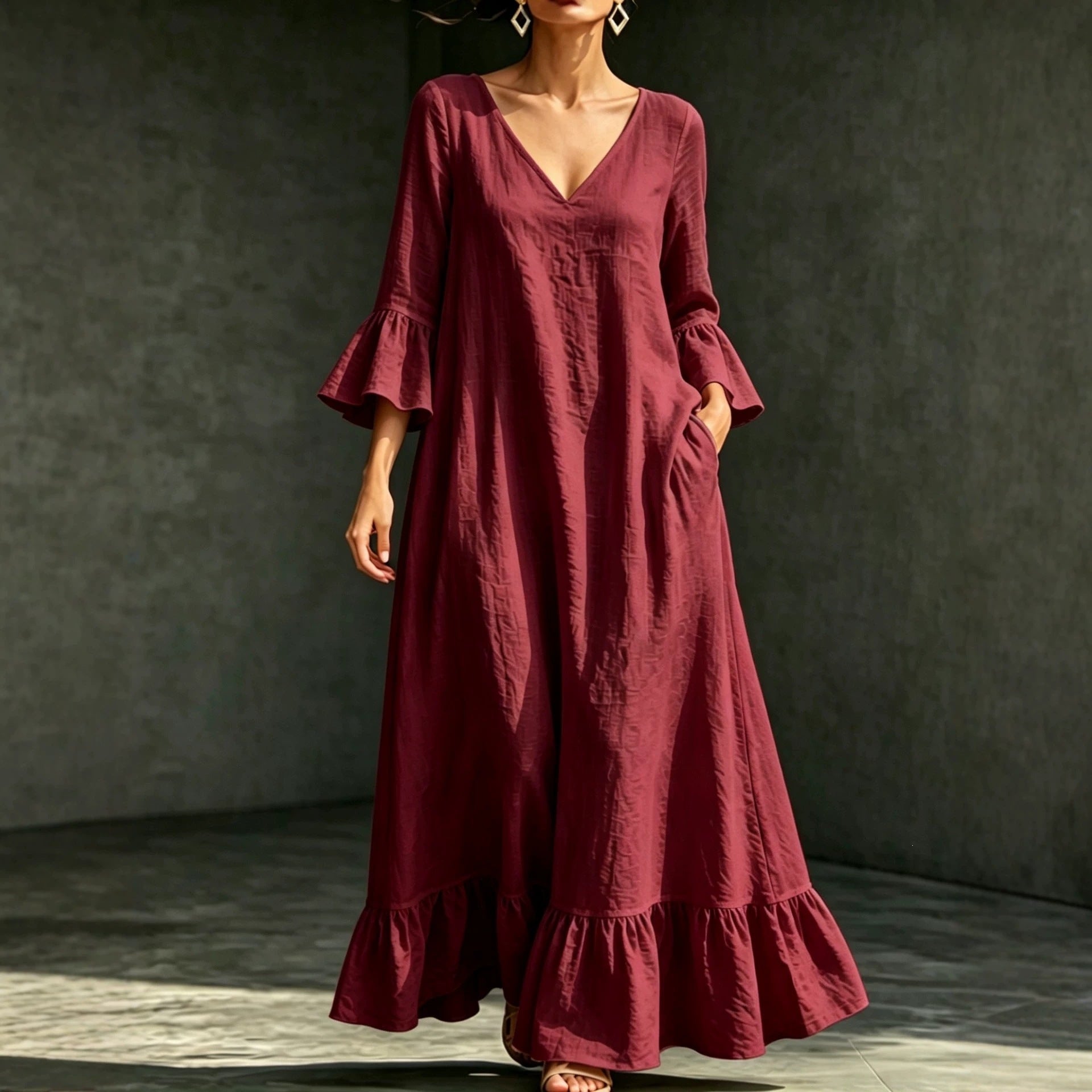 Midikleid mit Rüschensaum und 3/4-Ärmeln
