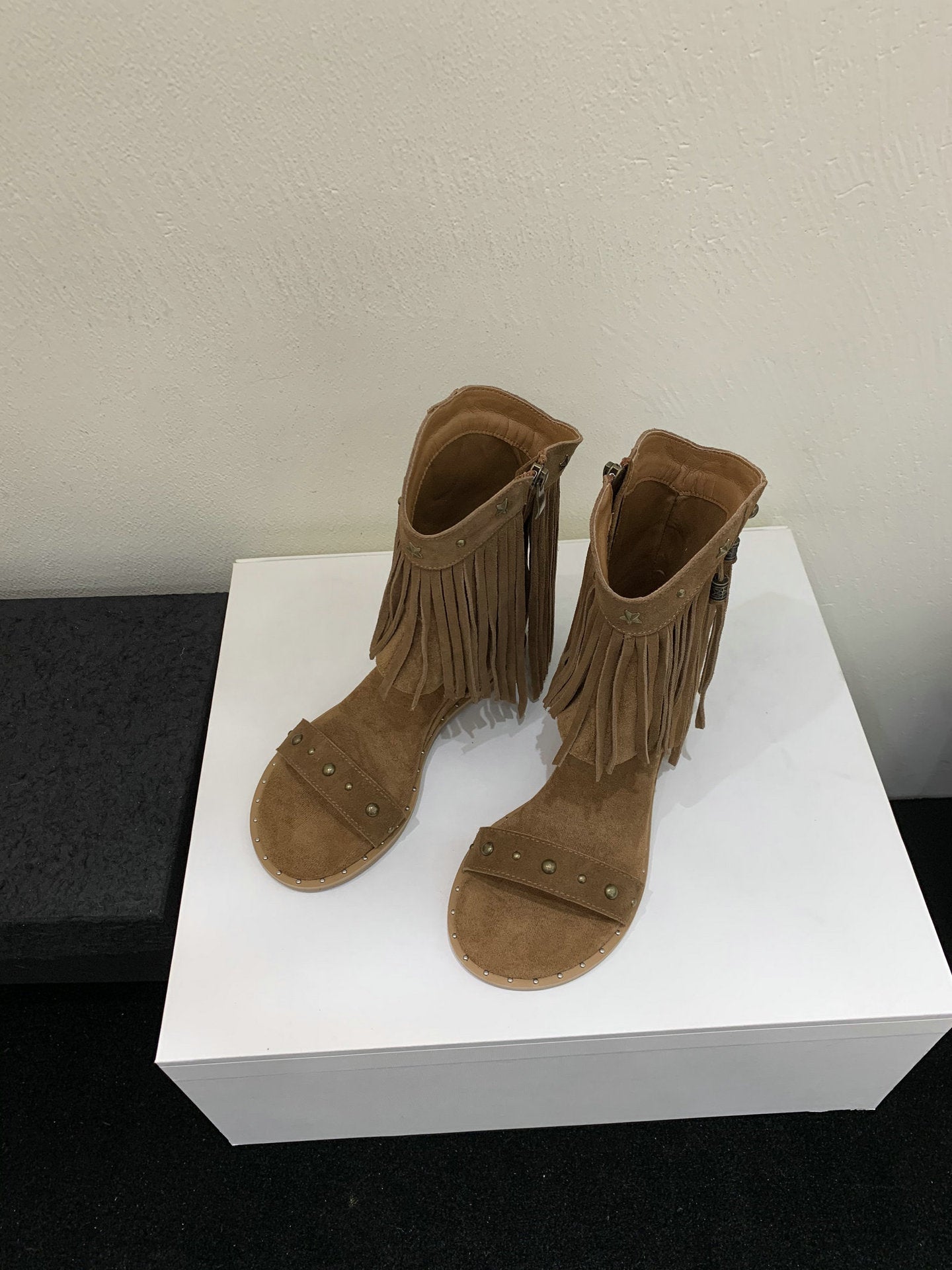 Designer-Roman Sandalen mit Ziersteppnähten