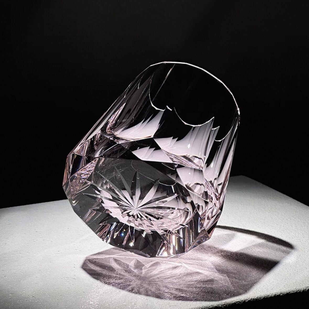 Kristall-Whiskyglas Luxus-Design – Bild 2 | LuxeStyle