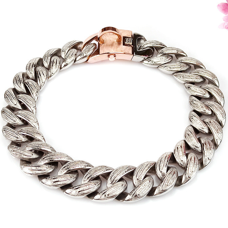 Halskette für Hunde, Edelstahl, Blatt-Design | LuxeStyle