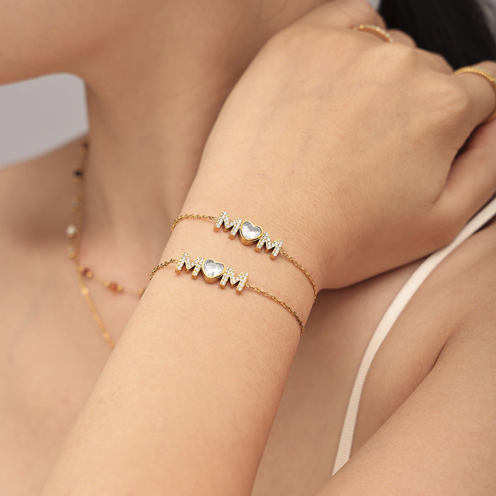 Titan-Armband mit Zirkonia-Buchstaben – Bild 6 | LuxeStyle