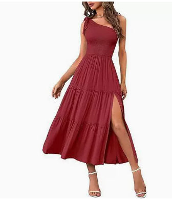 One-Shoulder Plissee-Kleid mit Schlitz