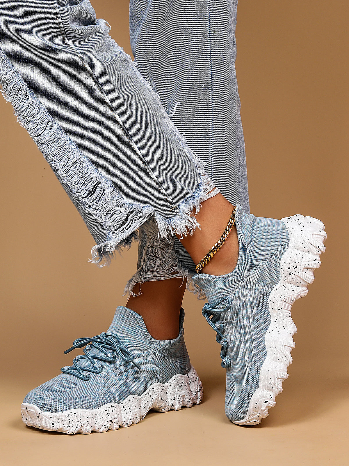 Atmungsaktive Slipper für Damen – Bild 15 | LuxeStyle