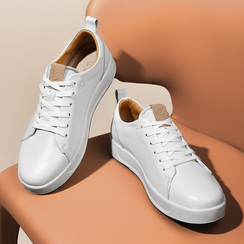 Bequeme Sneaker aus Vollnarbenleder