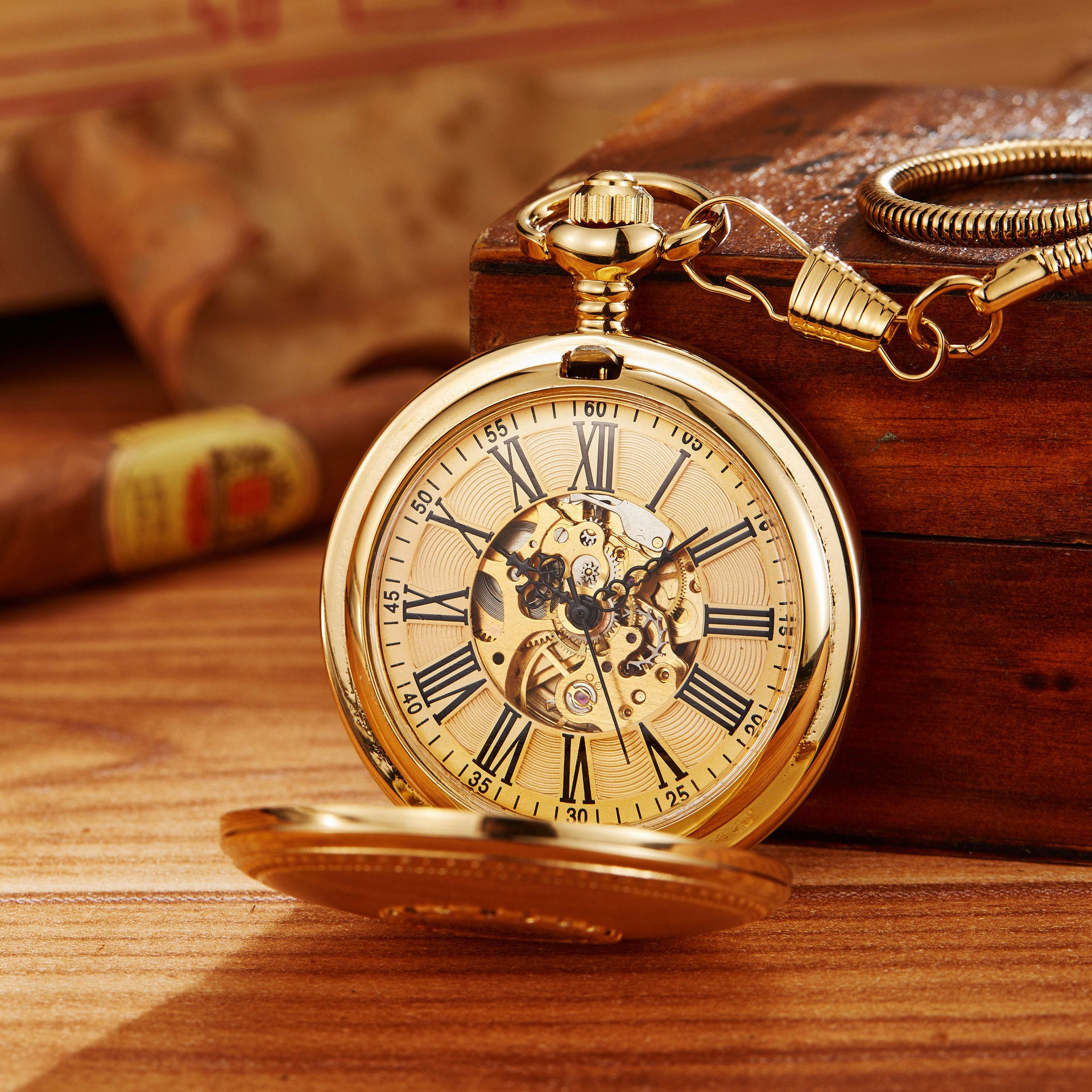 Mechanische Taschenuhr mit Klappdeckel