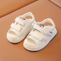 Sommer-Sandalen mit weichen Sohlen