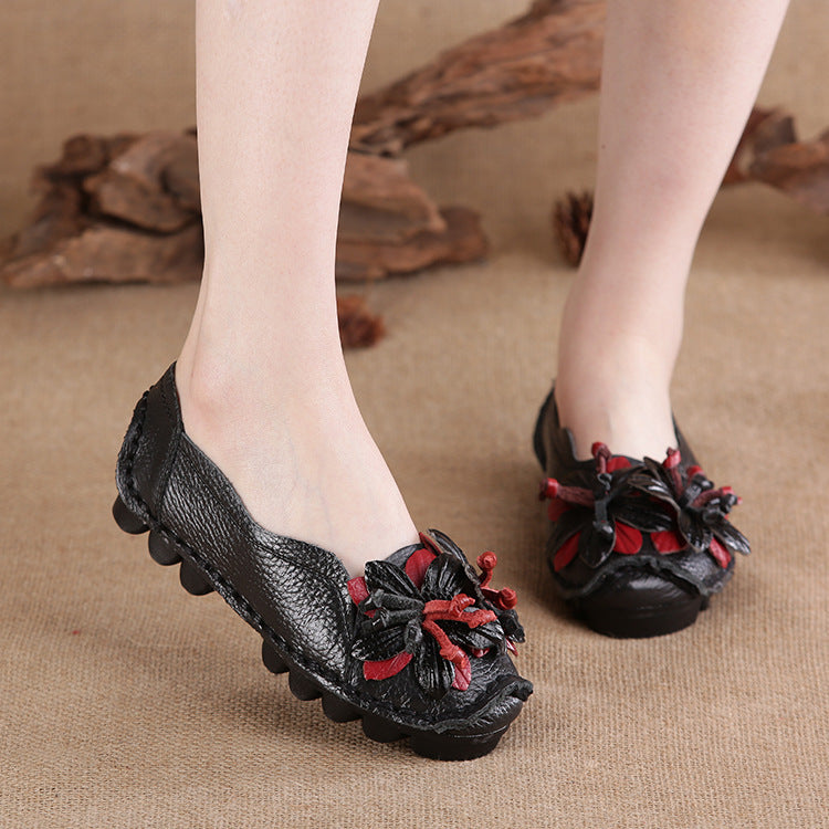 Flache Loafers aus echtem Leder – Bild 4 | LuxeStyle