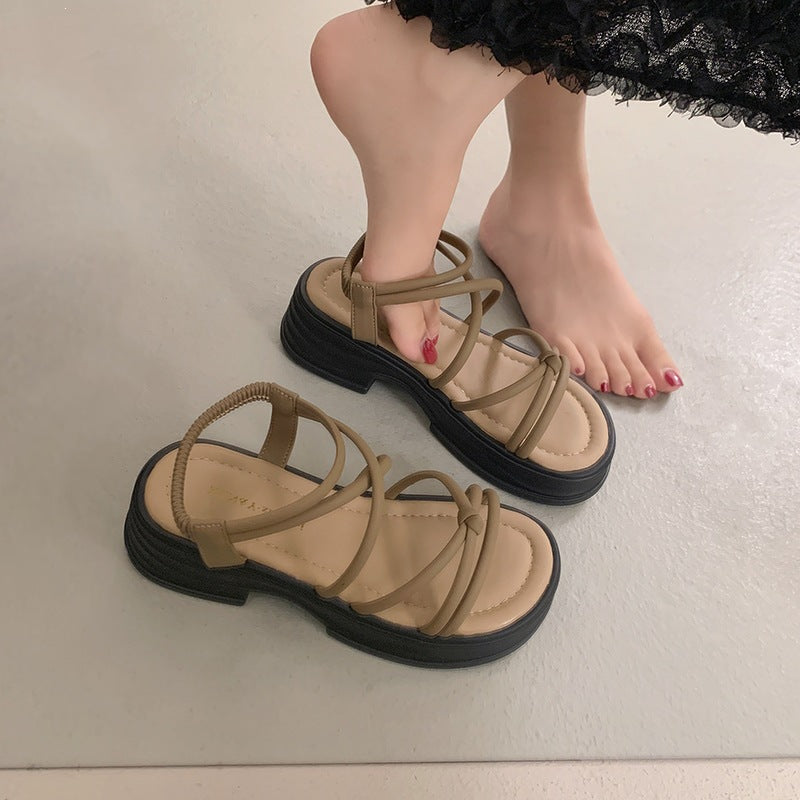 Romer-Sandalen