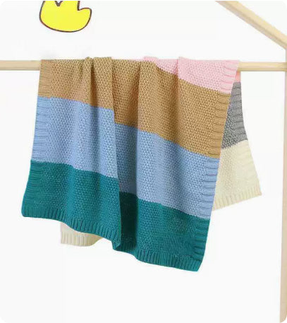 Regenbogen-Decke für Baby – Bild 2 | LuxeStyle
