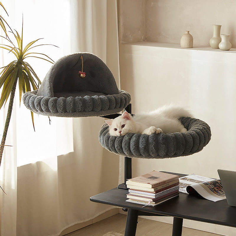 Katzenbaum mit drehbarer Plattform