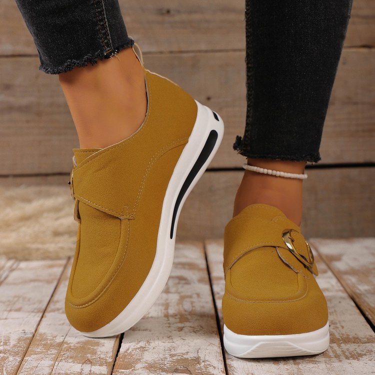 Schnürschuhe mit klobigem Absatz